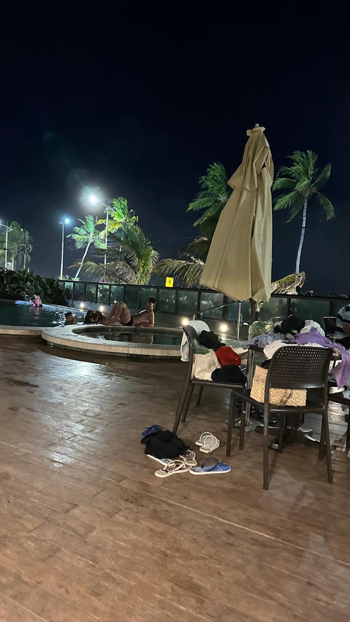 Flat Em Hotel De Luxo Beira Mar Da Grife Ritz Suites Com Vista Ampla Para Todo O Mar Da Cruz Das Almas, Jatiuca E Ponta Verde, Com Toda Estrutura De Um Hotel Lindo E Arrojado, Academia, Piscina E Muito Mais, Venha Viver Essa Experiencia Incrivel! Maceio Dış mekan fotoğraf